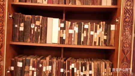 Qafqaz Müsəlmanları İdarəsinin kitabxanasından - FOTOREPORTAJ