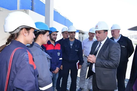 Azərikimya İstehsalat Birliyində ADNSU-nun rektoru ilə ilə görüş keçirilib