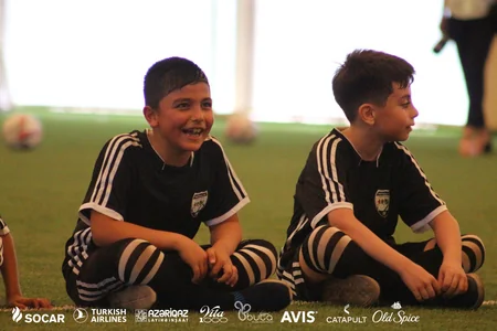 Şəhid övladları üçün “IV Neftçili Yay Futbol Düşərgəsi” təşkil edilib