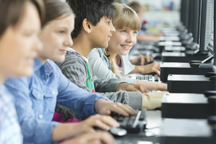 Bakı məktəblərinin saytları istifadəyə verilir