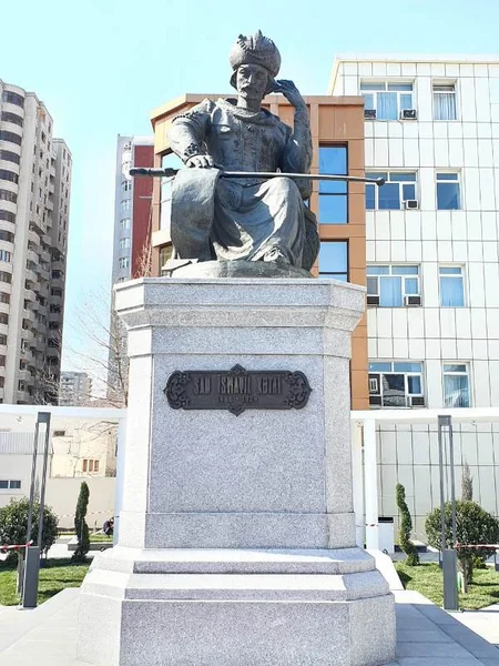 Xətainin heykəlinin köçürülmə səbəbi açıqlandı - FOTO