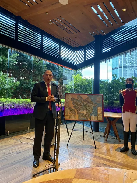 Azerbaijani cuisine demonstrated at Mexican national holiday event