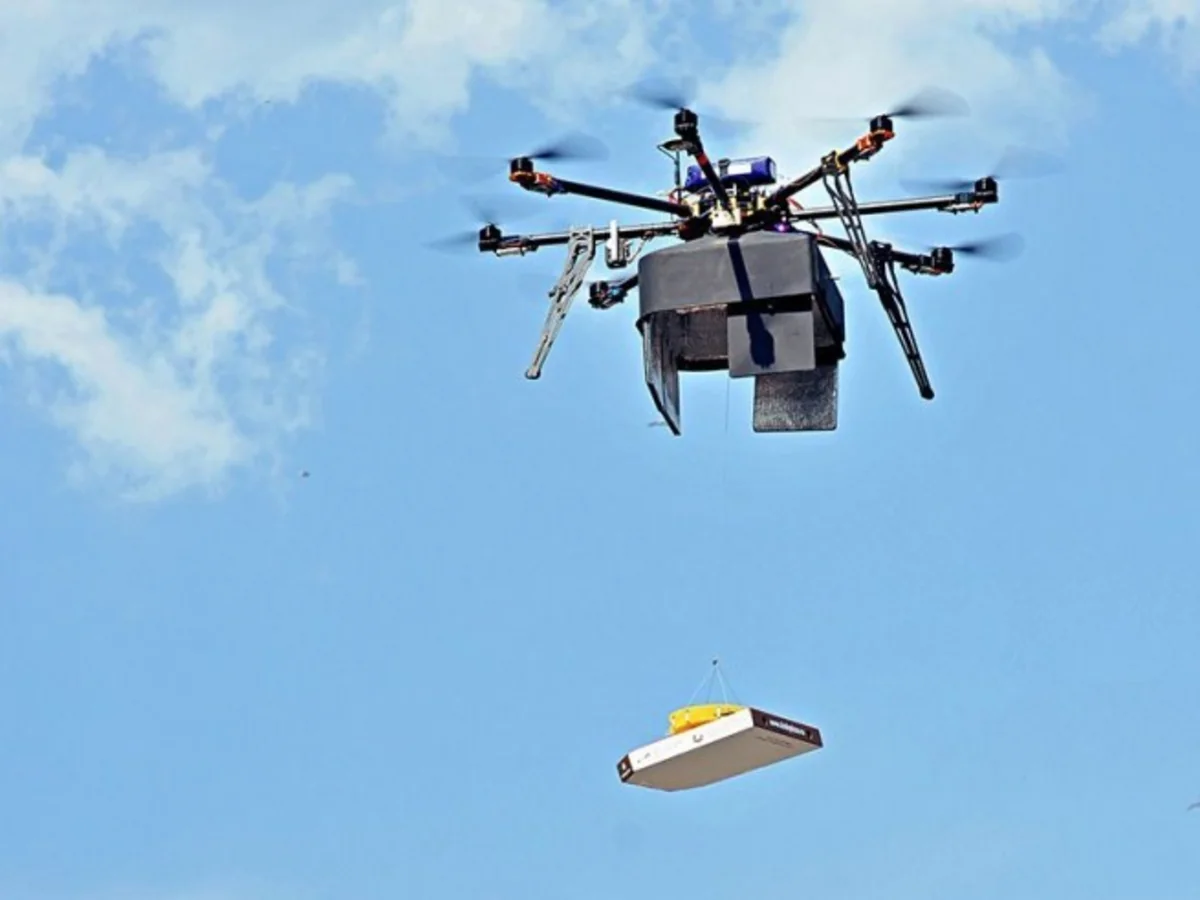 Yunanıstanda məhbusların dron vasitəsilə bağlamalar aldığı məlum olub