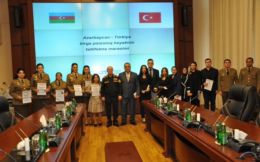 Vətən müharibəsində zərər çəkənlərə psixoloji yardım göstərən türkiyəli mütəxəssislər mükafatlandırılıb