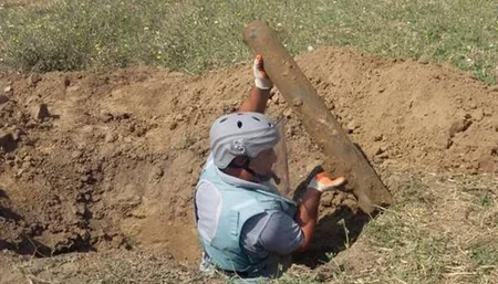 Ağdam və Tərtərdə partlamış hərbi sursatların qalıqları aşkarlanıb