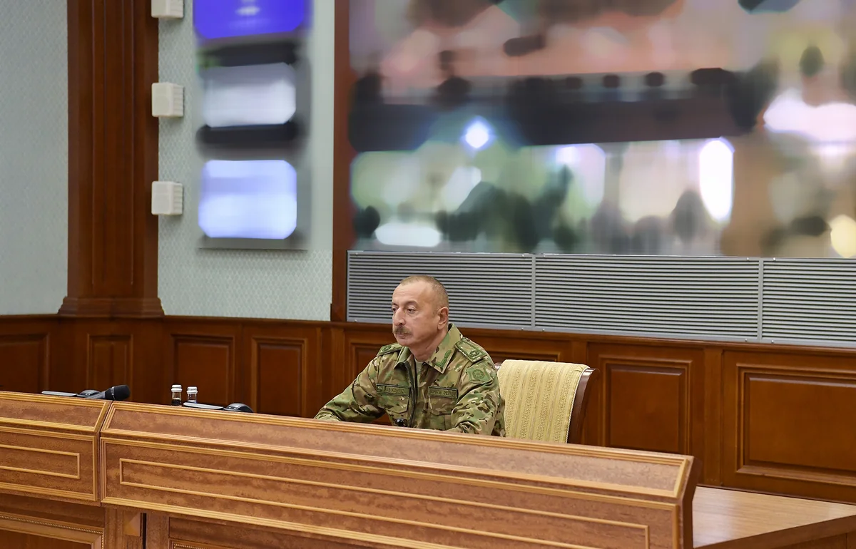 Ali Baş Komandanın rəhbərliyi ilə MN-in Mərkəzi Komanda Məntəqəsində operativ müşavirə keçirilib