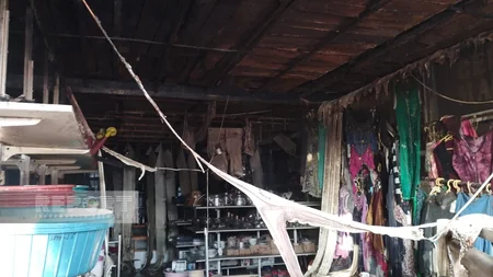 Oğuzda apteklərdə və geyim mağazasında yanğın baş verib