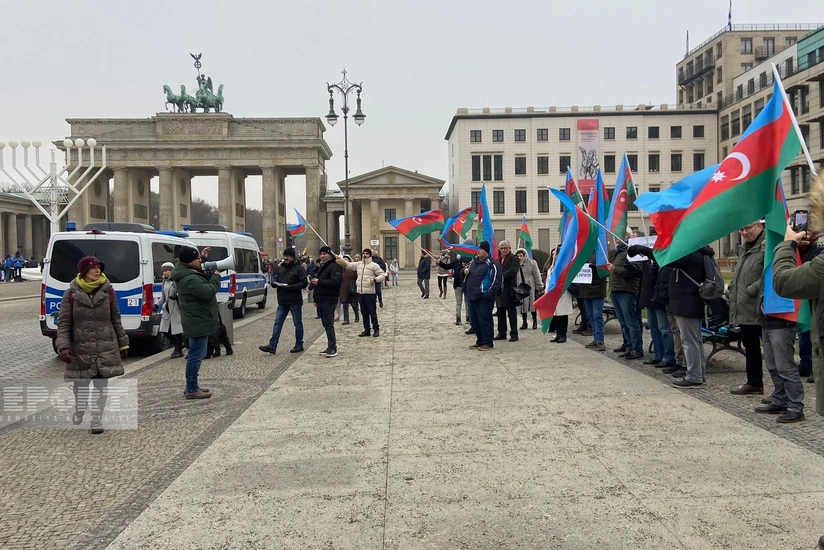 Azerbaijanis in Germany demand resignation of Iranian authorities