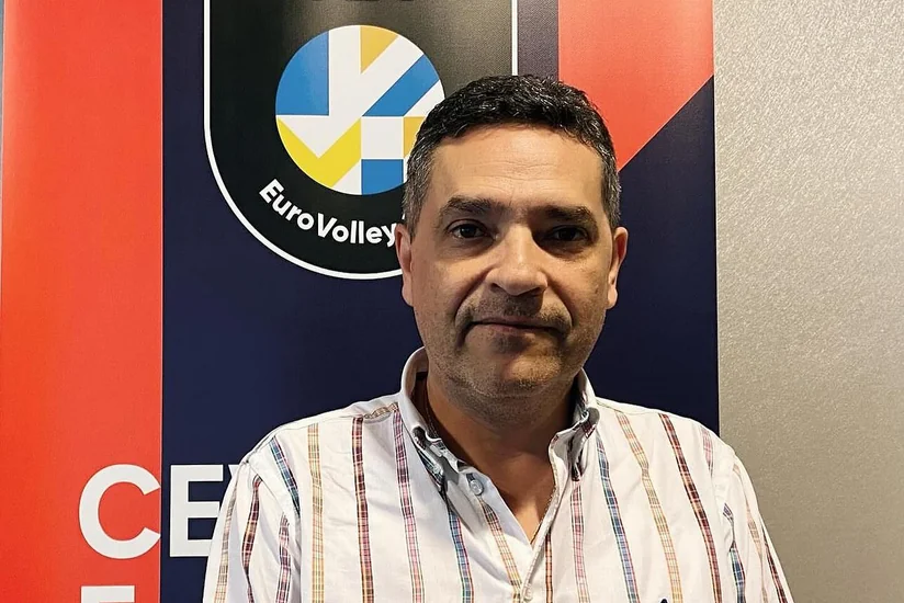 Azərbaycanlı supervayzer Türkiyə klubunun oyununa təyinat alıb