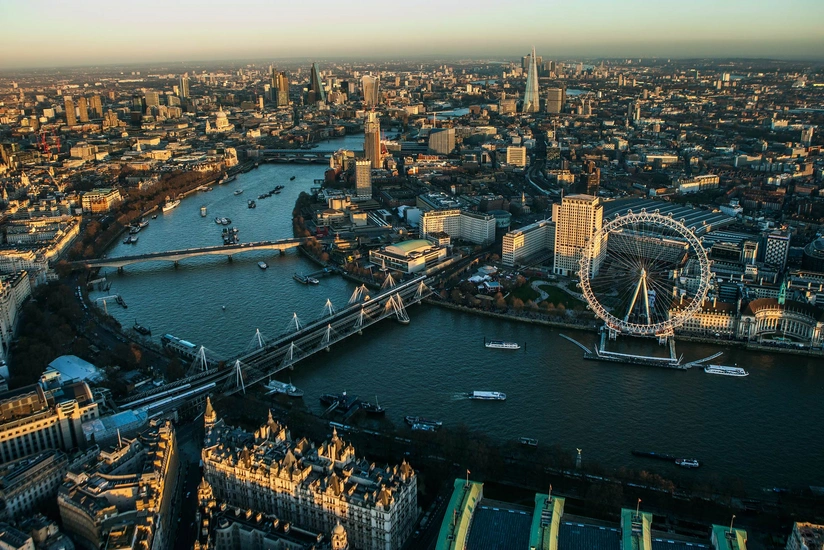 Londonda daşınmaz əmlak ucuzlaşır