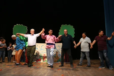 Lənkəran teatrı İranda beynəlxalq festivalda iştirak edib