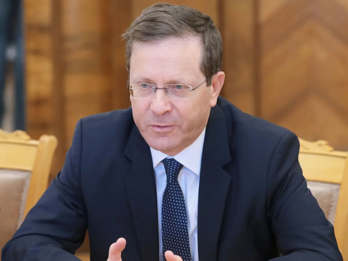 İsrail Prezidenti Qəzzada könüllülərin ölümünə görə üzr istəyib