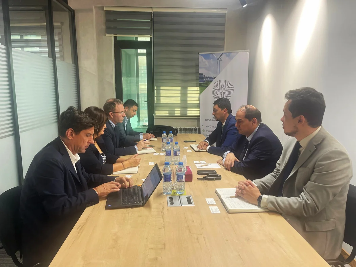 Azerbaijan, IFC mull possibilities of green energy export routes