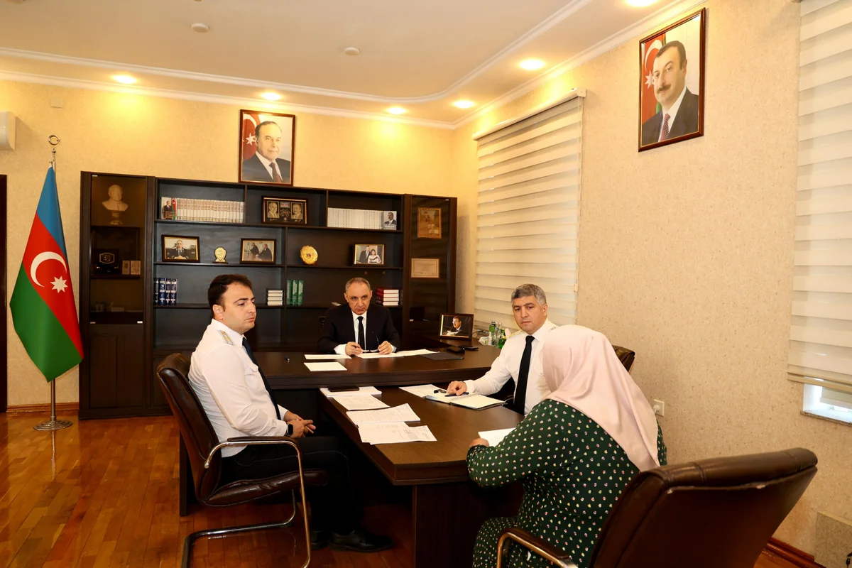 Baş prokuror Xaçmazda vətəndaşları qəbul edib