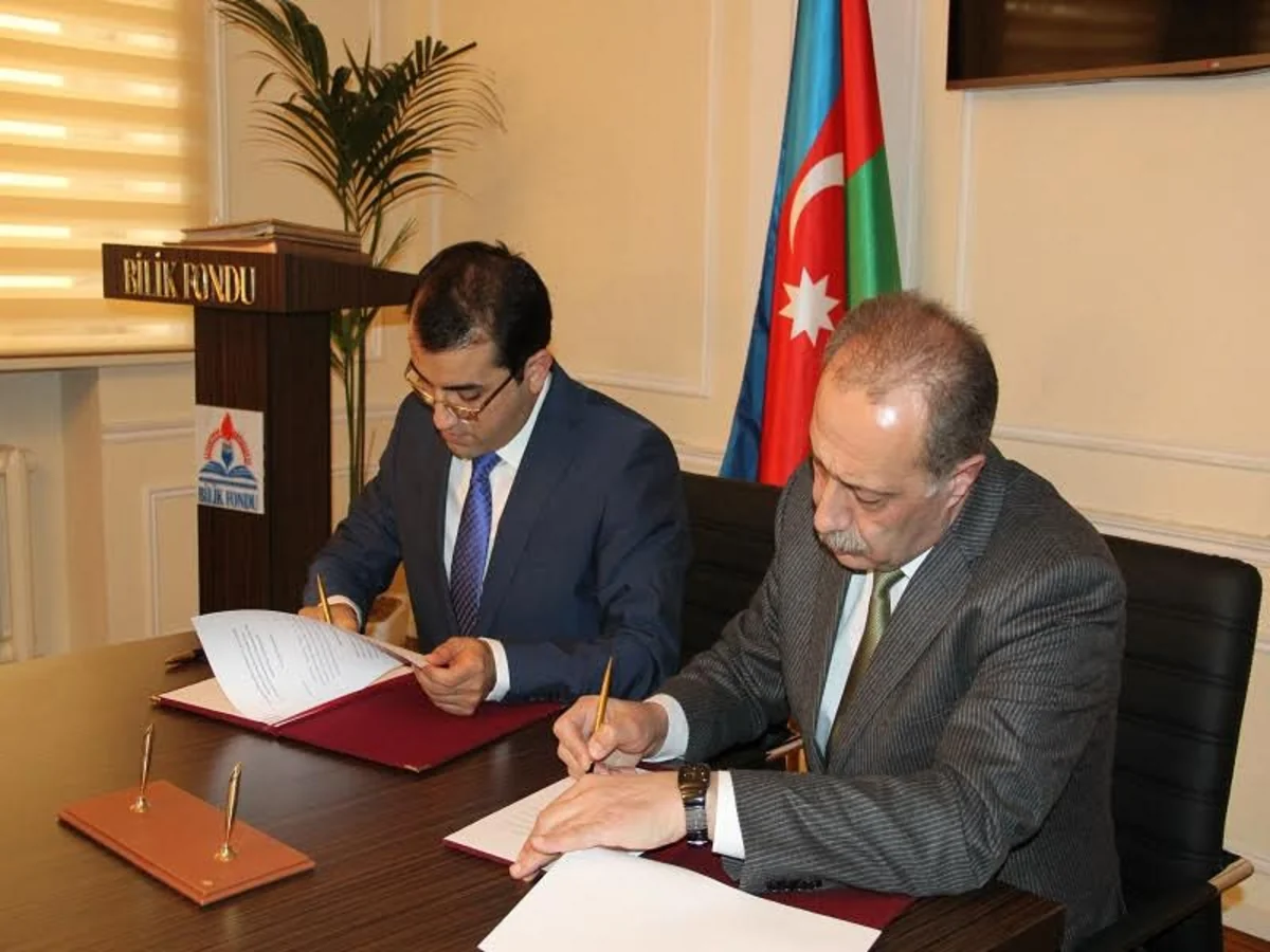 Mədəniyyətşünaslıq üzrə Elmi-Metodiki Mərkəzlə Bilik Fondu arasında memorandum imzalanıb