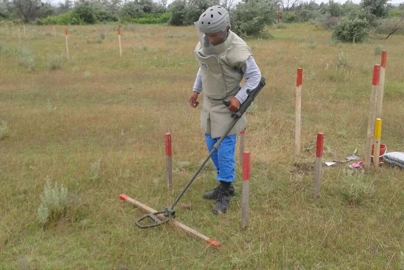 Cocuq Mərcanlıda 11 ədəd mina aşkarlanıb