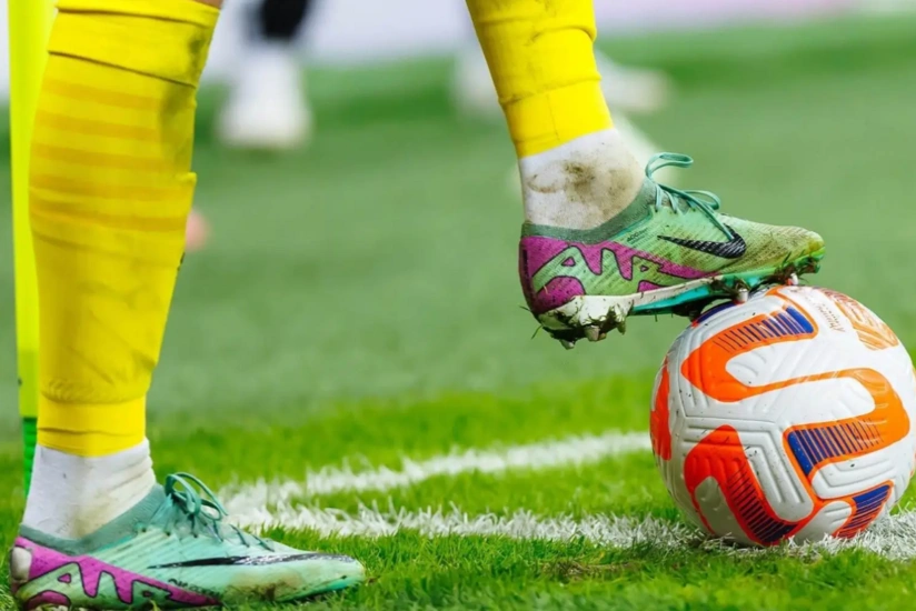 Supermarketdən oğurluq edən futbolçunun müqaviləsinə xitam verilib