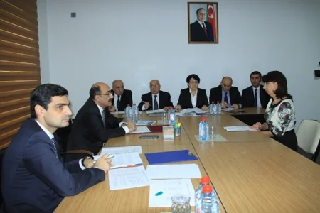 Əbülfəs Qarayev Ağsu rayonunda vətəndaşları qəbul edib