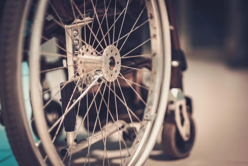 Labor activity not considered in disability assessment of persons under 15