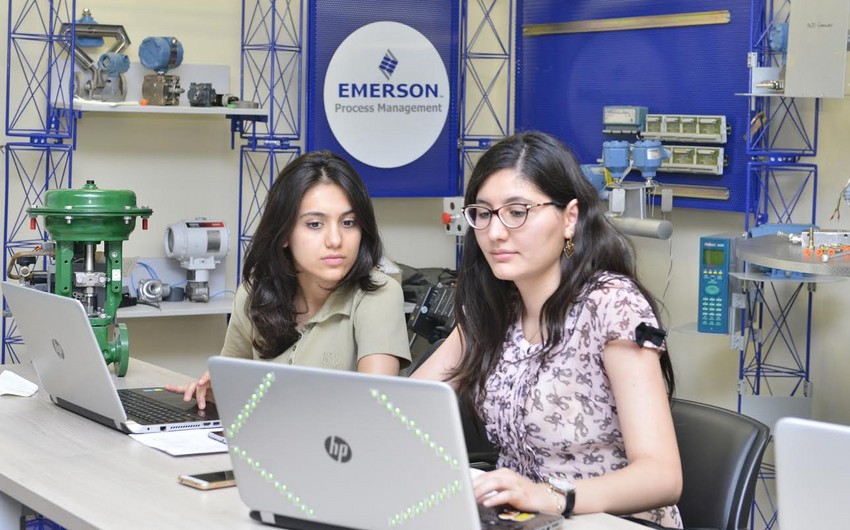 BHOS students take internship at Emerson