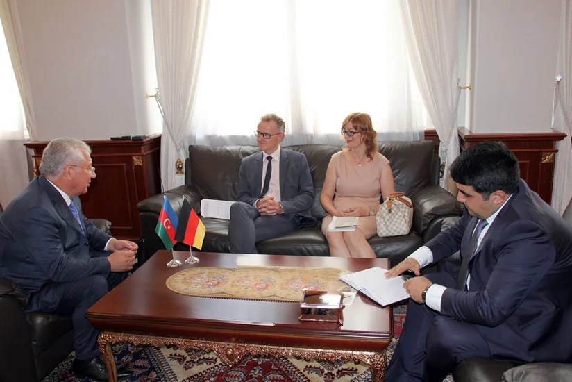 Azerbaijan and Germany discuss various issues on agriculture