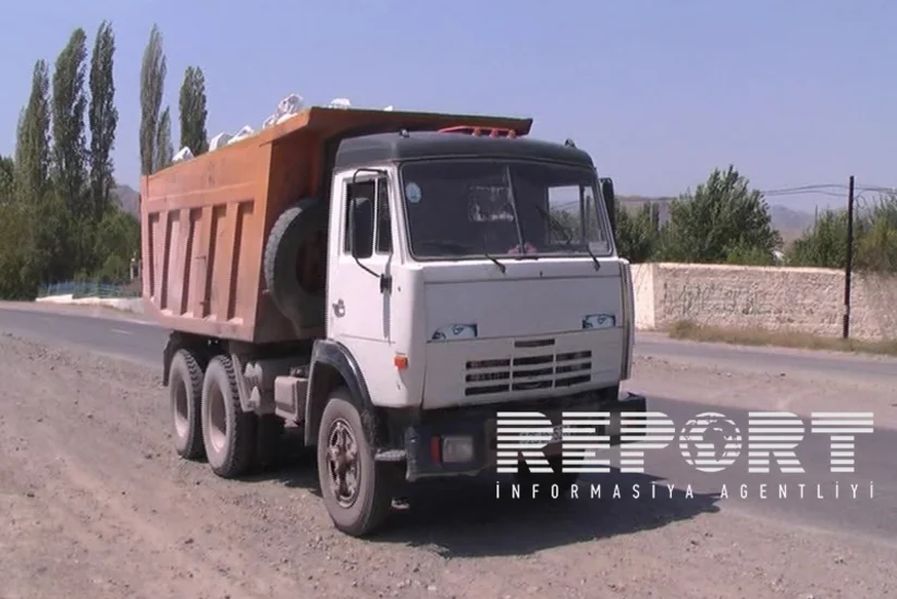 Azərbaycanda Kamaz hamilə qadını vuraraq öldürüb - FOTO