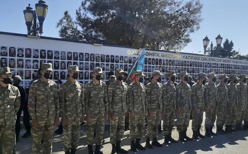 Gəncədə 27 sentyabr Anım Günü ilə bağlı ümumşəhər tədbiri keçirilib - YENİLƏNİB 