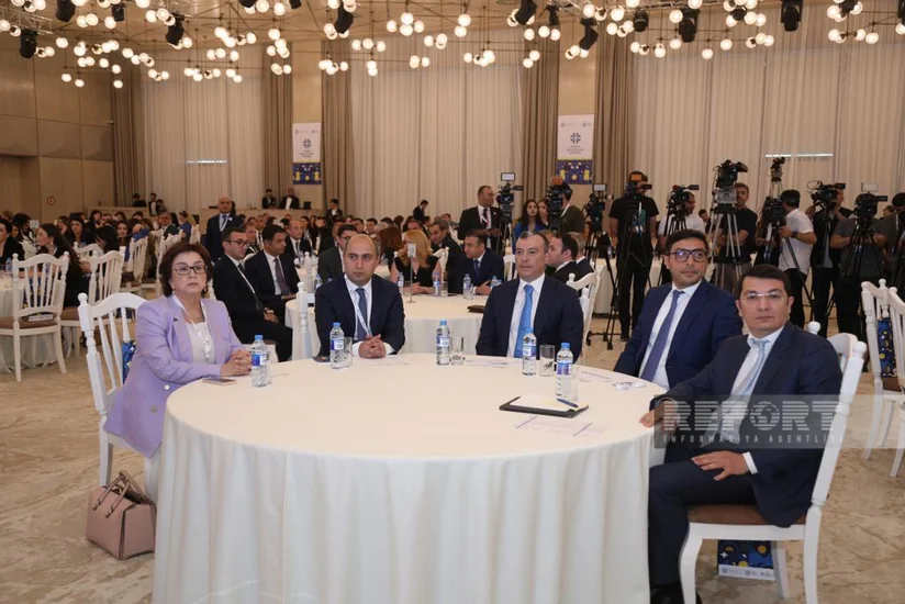 Bakıda İnsan Resursları Zirvəsi başlayıb - YENİLƏNİB