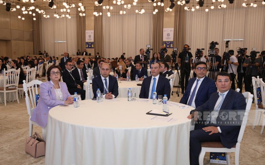 Bakıda İnsan Resursları Zirvəsi başlayıb - YENİLƏNİB