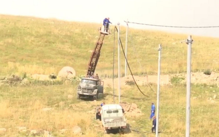 “Azərişıq” Laçının bir neçə kəndində yenidənqurma işləri aparır