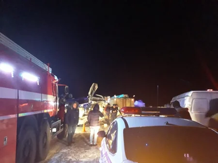 Rusiyada Rosneftin avtobusu qəzaya uğrayıb, 1 azərbaycanlı ölüb, 2-si yaralanıb - VİDEO
