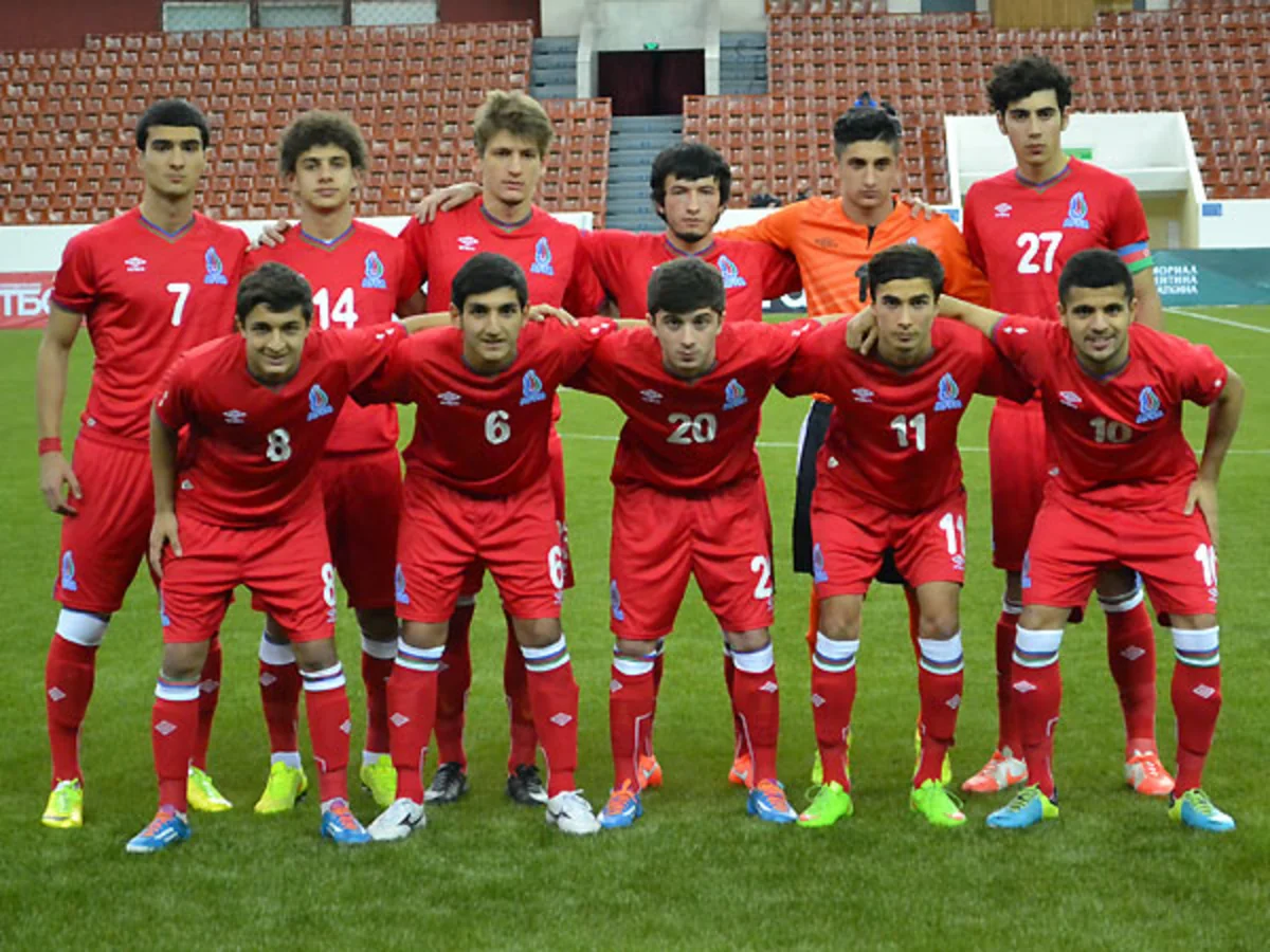 ​Сборная Азербайджана U-19 встретилась с командой Санкт-Петербурга