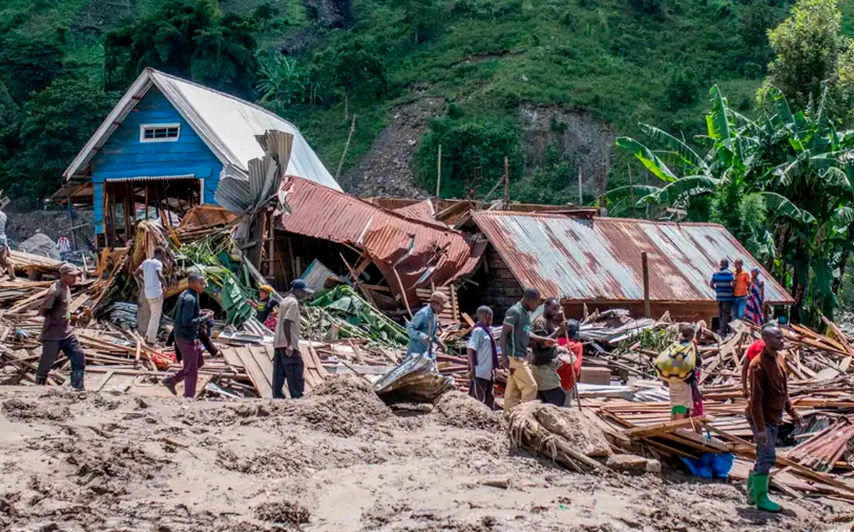 Floods in Kinshasa kill at least 8 people