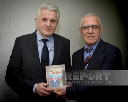 Ukraynada Heydər Əliyevin 100 illik yubileyinə həsr olunan kitab nəşr edilib