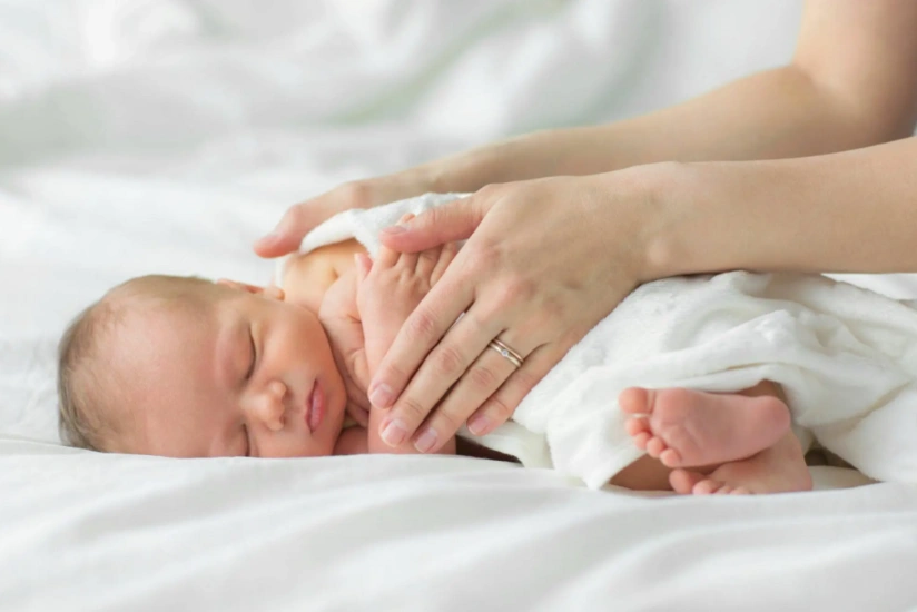 Neftçalada doğulan körpələrin sayı azalıb