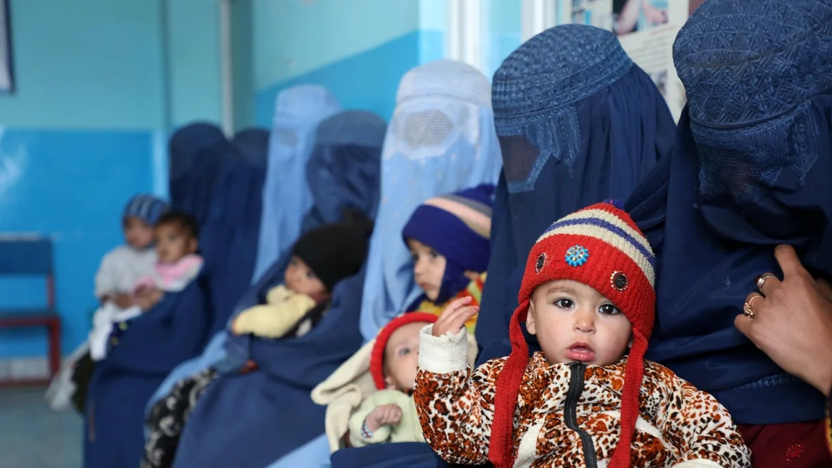 ÜST: Əfqanıstanda qızılcaya yoluxma halları kəskin artıb