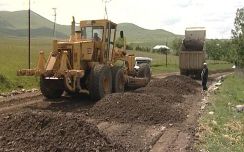 Gədəbəydə avtomobil yollarının tikintisi üçün 1,8 milyon manat ayrılıb