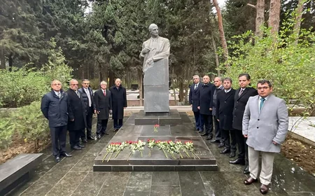 Güney Azərbaycan Keçici Milli Məclisinin Təşkilat Komitəsinin üzvləri Bakıya gəlib
