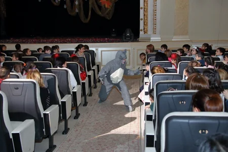 DTX-nin Mədəniyyət Mərkəzi Sumqayıtda balaca tamaşaçıların görüşünə gəlib