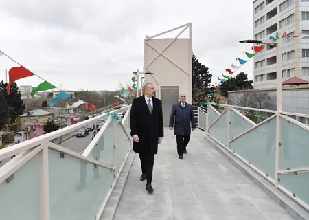 Prezident Bakı-Sumqayıt yolunun genişləndirilməsi  çərçivəsində görülən işlərlə tanış olub - YENİLƏNİB