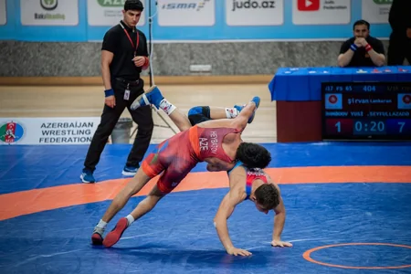 Güləş üzrə U-17 Azərbaycan çempionatında növbəti mükafatçılar müəyyənləşib
