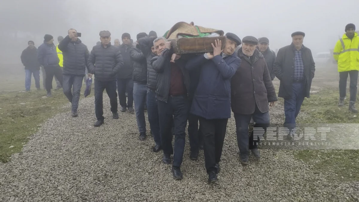 Xalq yazıçısı Mövlud Süleymanlı Şamaxıda dəfn olunub
