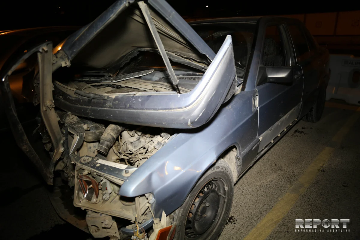 Bakıda minik maşını ilə yük avtomobili toqquşub - FOTO