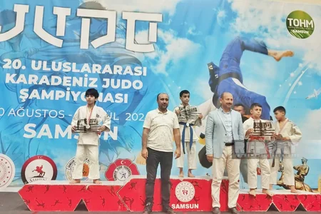 Naxçıvan cüdoçuları Türkiyədəki turnirdə 2 qızıl, 4 gümüş medal qazanıblar
