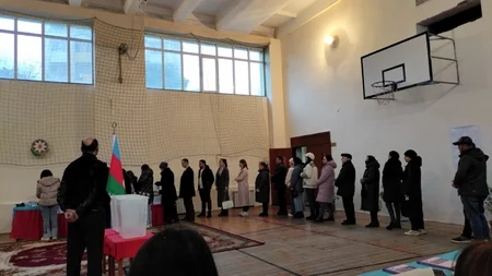 Представители НПО и гражданского общества наблюдают за избирательным процессом