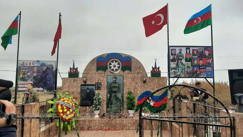 Biləsuvarda Vətən müharibəsi şəhidinin abidə kompleksi açılıb