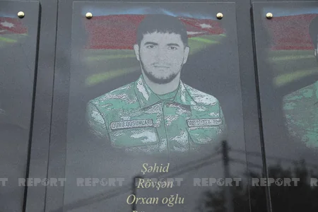 Vətən müharibəsi şəhidlərinin xatirə lövhəsi açılıb