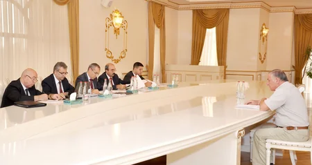 Təhsil naziri Ucarda vətəndaşları qəbul edib