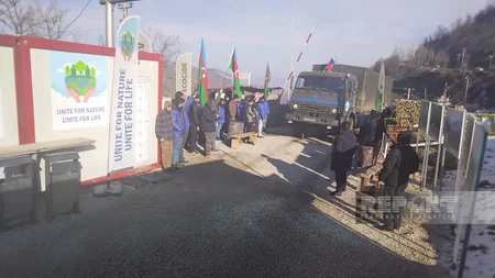 Bu gün Xankəndi-Laçın yolunda sülhməramlıların 36 avtomobili maneəsiz keçib - VİDEO - YENİLƏNİB-10