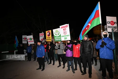 Акция протеста на дороге Ханкенди-Лачын продолжается несмотря на морозную погоду